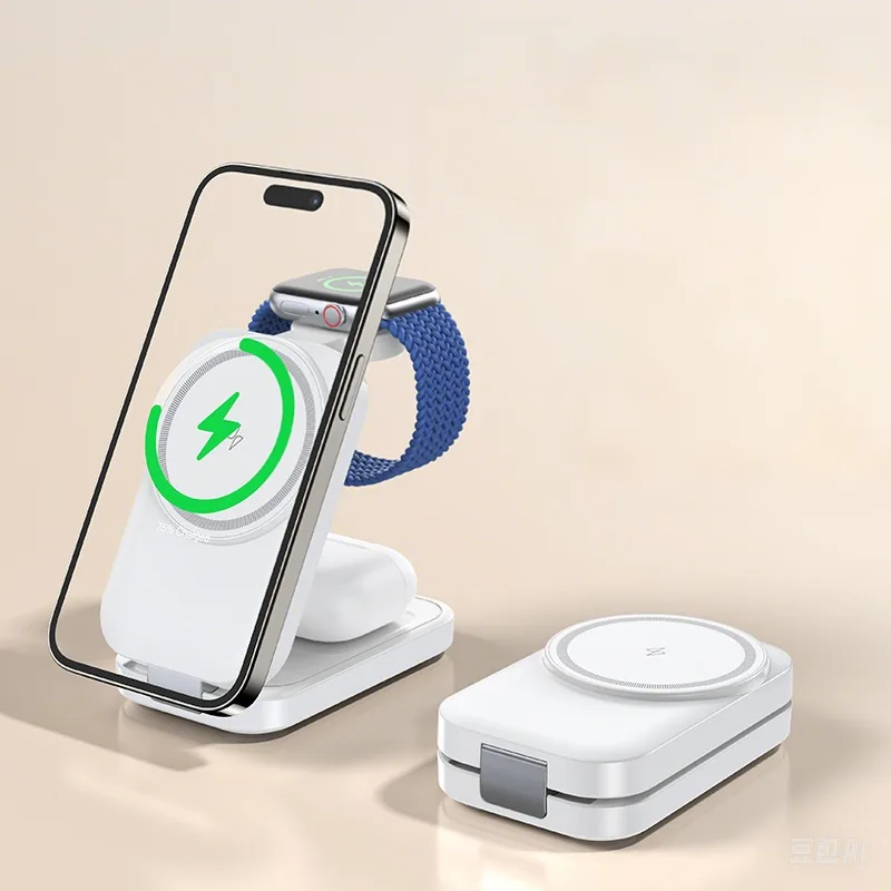 T18 Foldable Magnetic 3IN1 Wireless Charger Holder for apple watch/airpods/iPhone/Samsung — photo 4